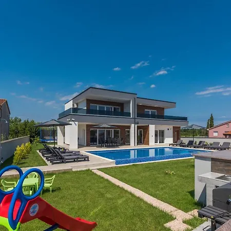 Vila Mersi *