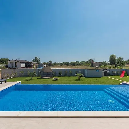 Mersi Vila