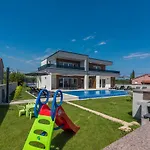 Villa Mersi *